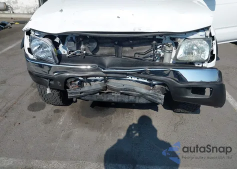 2002 Toyota Tacoma Prerunner V6 from USA, damaged, VIN 5TEGN92N02Z107355